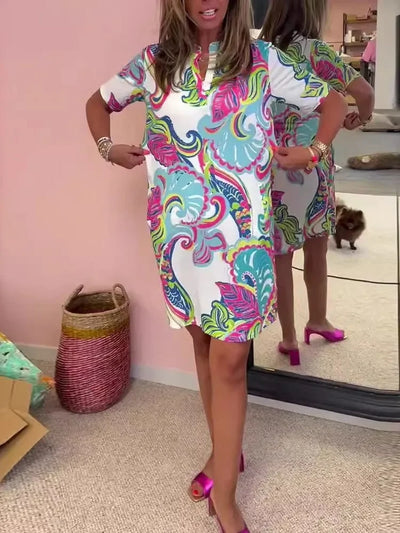 Schickes bedrucktes Midikleid